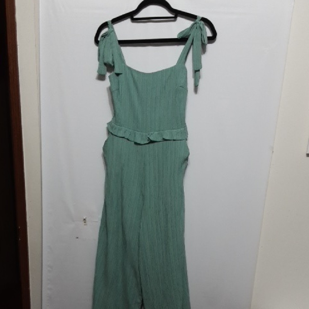 &MERCI Elegant Green Cottagecore Women'sβ S Jumpsuit